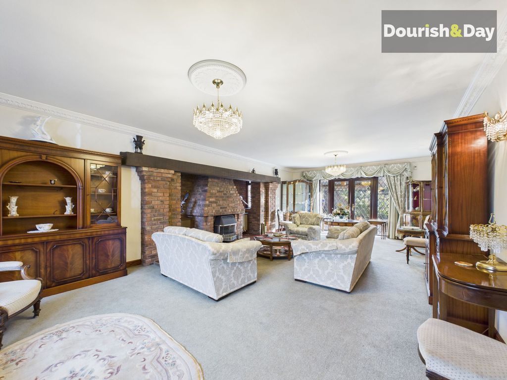 Property photo 3 of 30