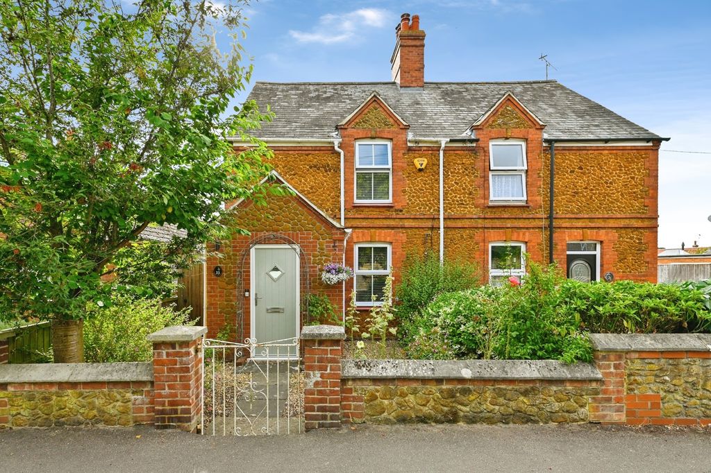 Property photo 1 of 20 Pbox-Img.Jpg