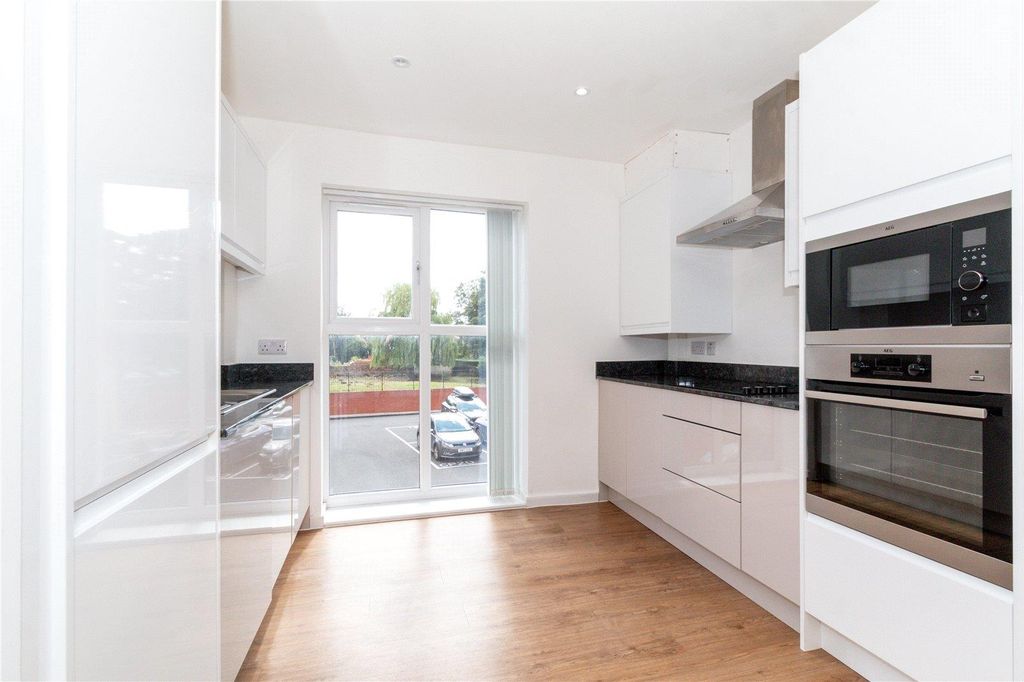 Property photo 3 of 11 Picture No. 09