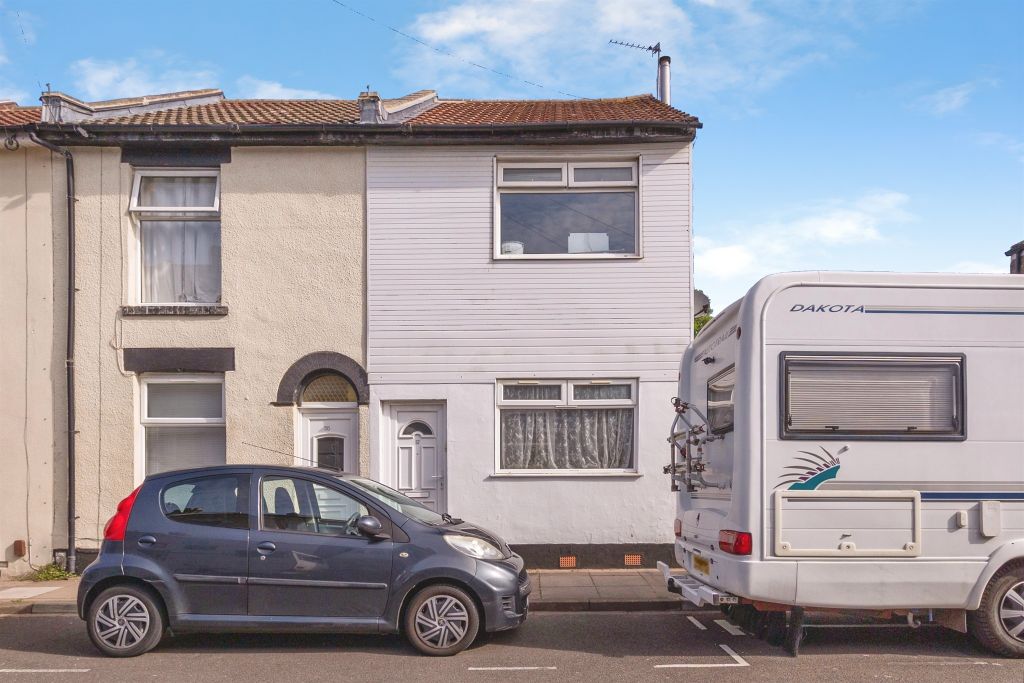 Property photo 1 of 12