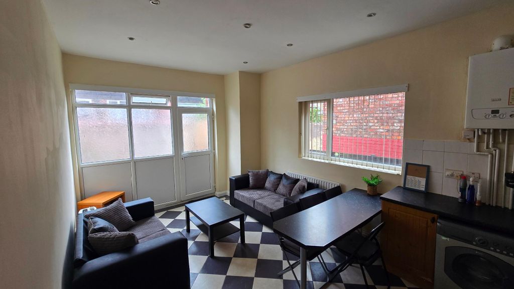 Property photo 1 of 26
