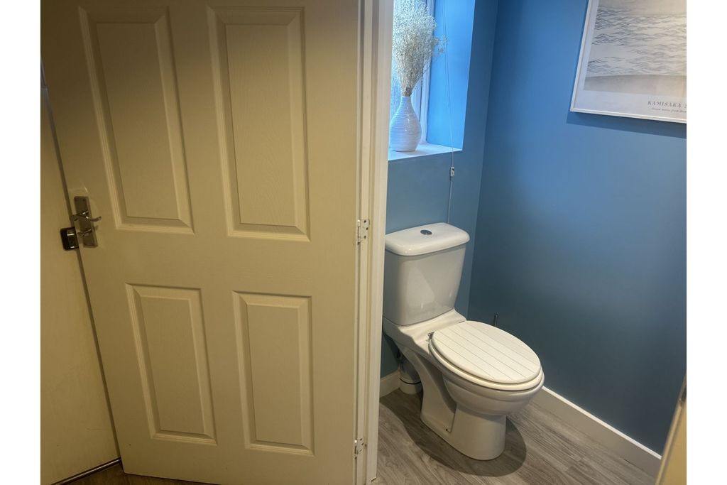 Property photo 3 of 14