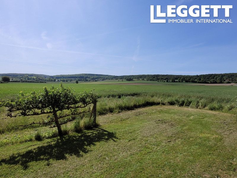 Property photo 3 of 10