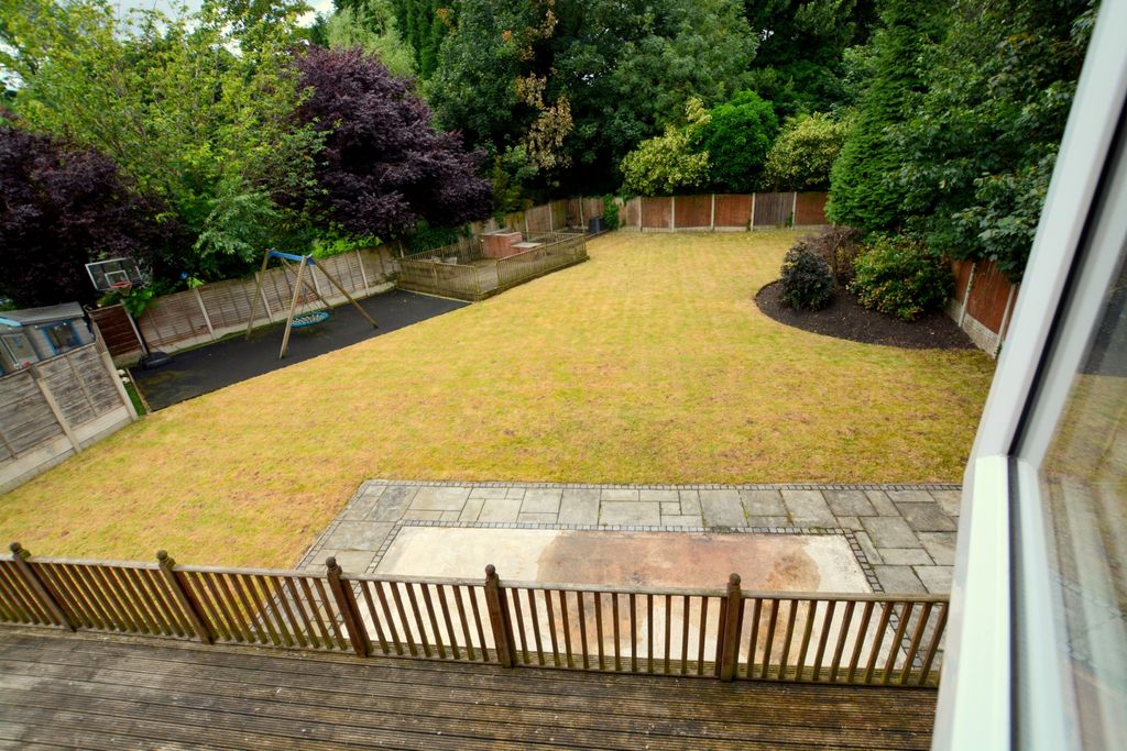 Property photo 3 of 37 Photo 6