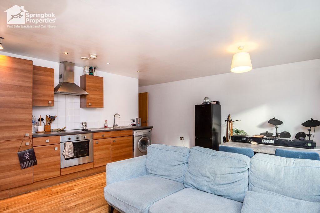 Property photo 2 of 9 Image 2