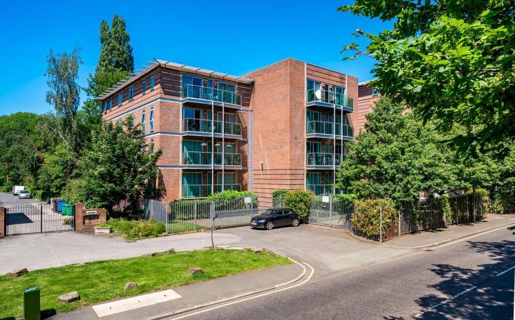 Property photo 1 of 22