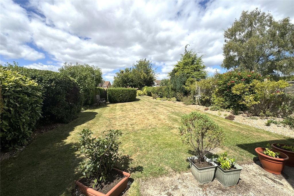 Property photo 2 of 14 Picture No. 24