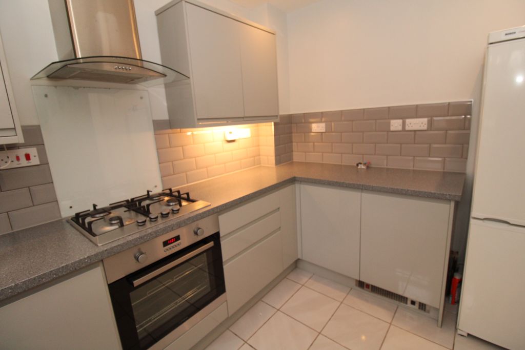 Property photo 3 of 17 Img_4748