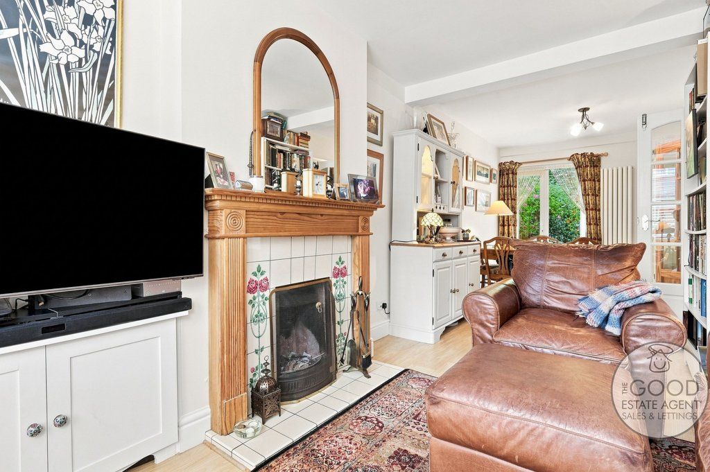 Property photo 3 of 20