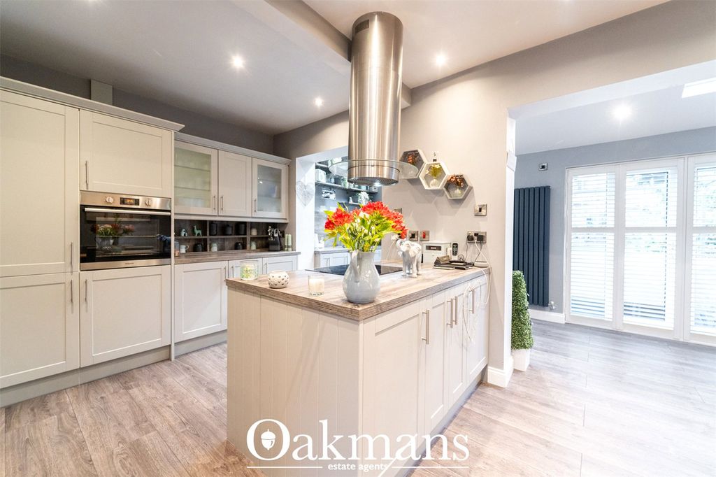 Property photo 3 of 44 Picture No. 19