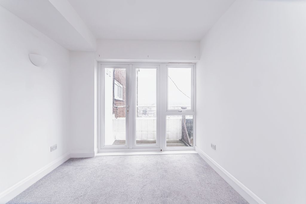 Property photo 3 of 16 Photography