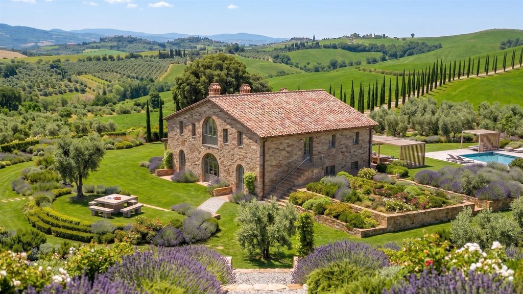 Property photo 1 of 38 Enchanting Farmhouses To Renovate In The Crete Senesi