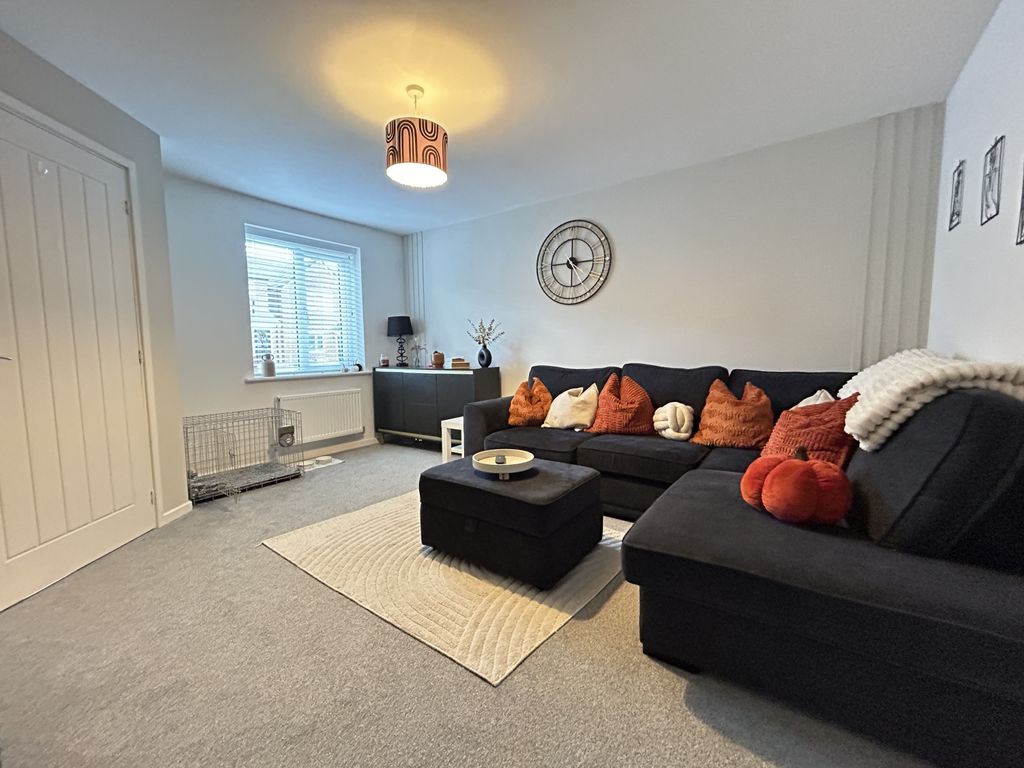 Property photo 2 of 15 Img_8855
