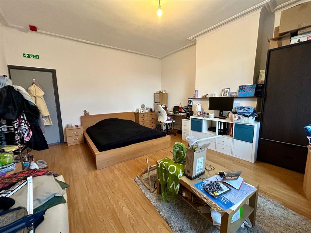 Property photo 2 of 8 Photo-2026-02-18-13-09-37 2.Jpg