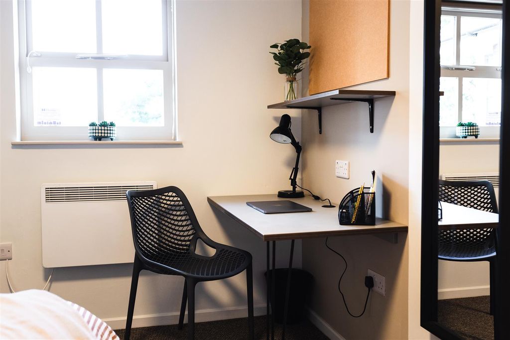 Property photo 3 of 13 Homie - Leazes Parade-3.Jpg