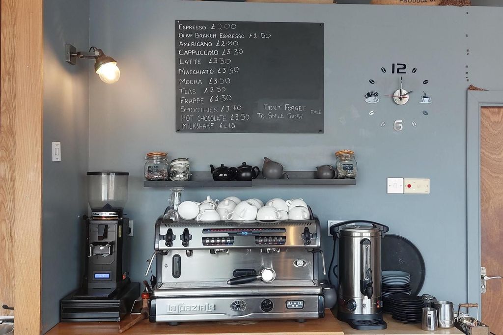 Property photo 3 of 7