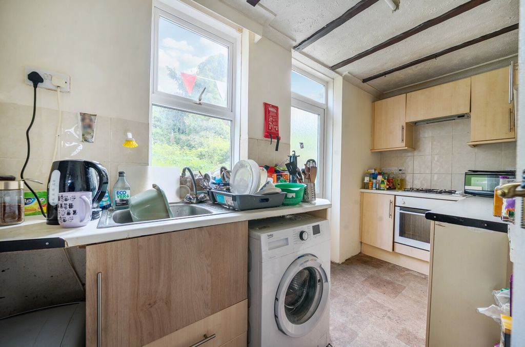 Property photo 3 of 17 1446444-25-69E104...