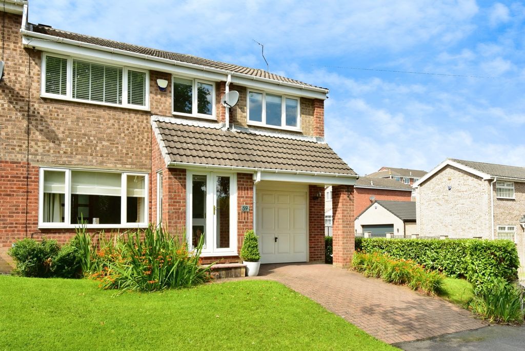 Property photo 1 of 17 Photo