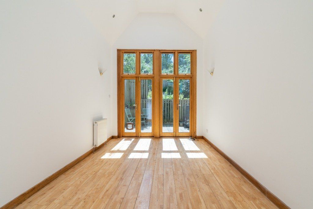 Property photo 2 of 10 Photo 2