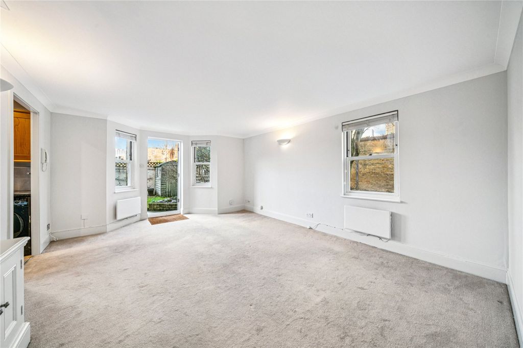 Property photo 2 of 12 Reception