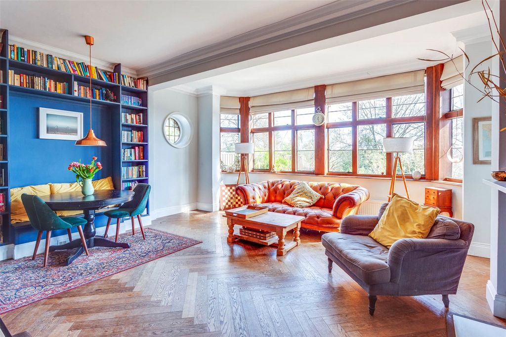 Property photo 3 of 19 Picture No. 12