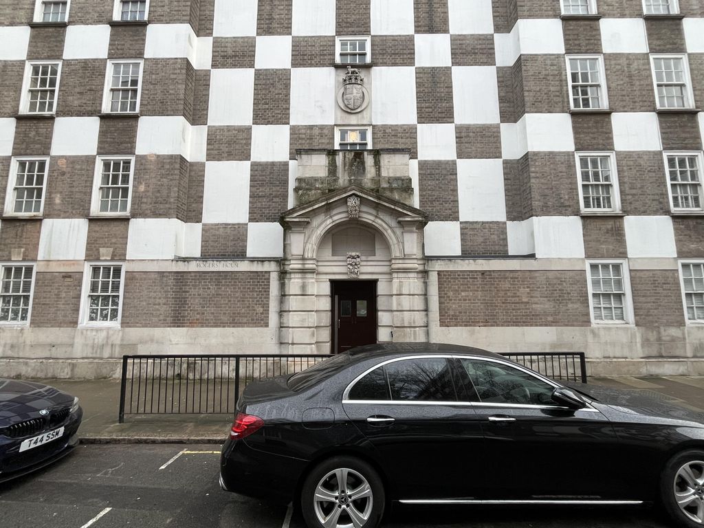 Property photo 3 of 17 Img_1053.Jpg