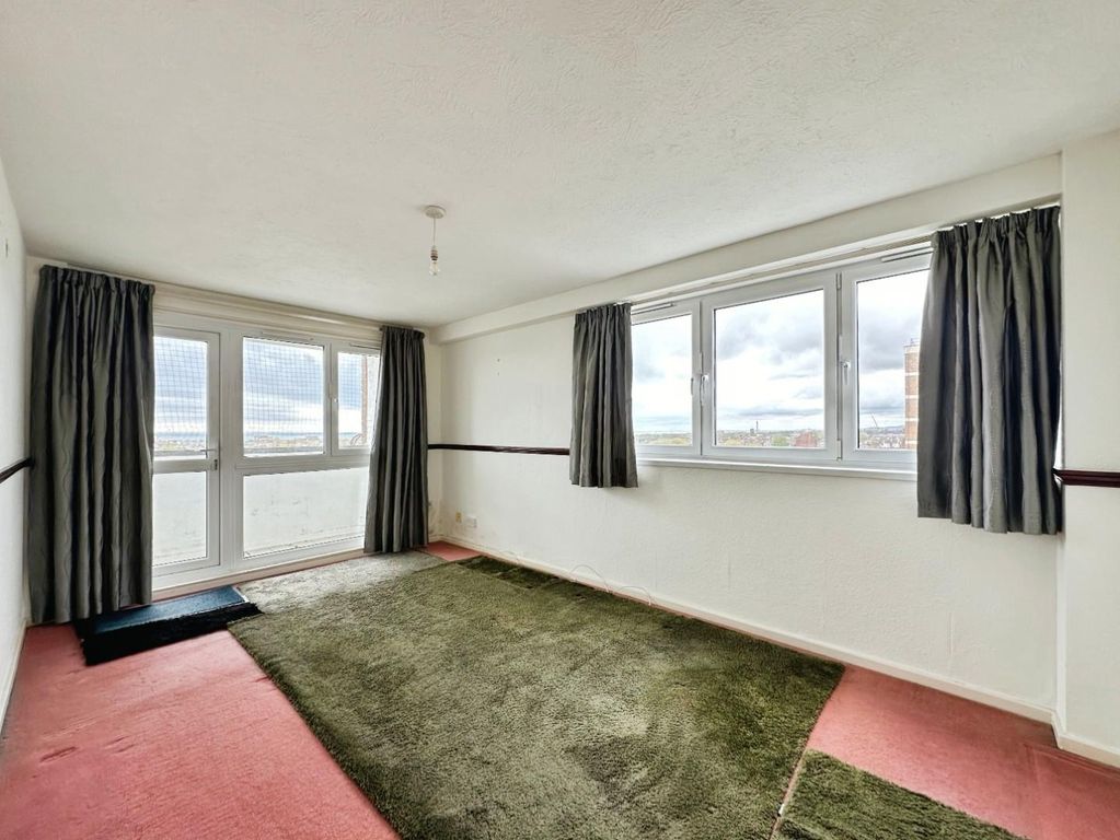 Property photo 3 of 11 Afefacd2-Photo 2023-04-2025 2C 2013 2038 2036.Jpg