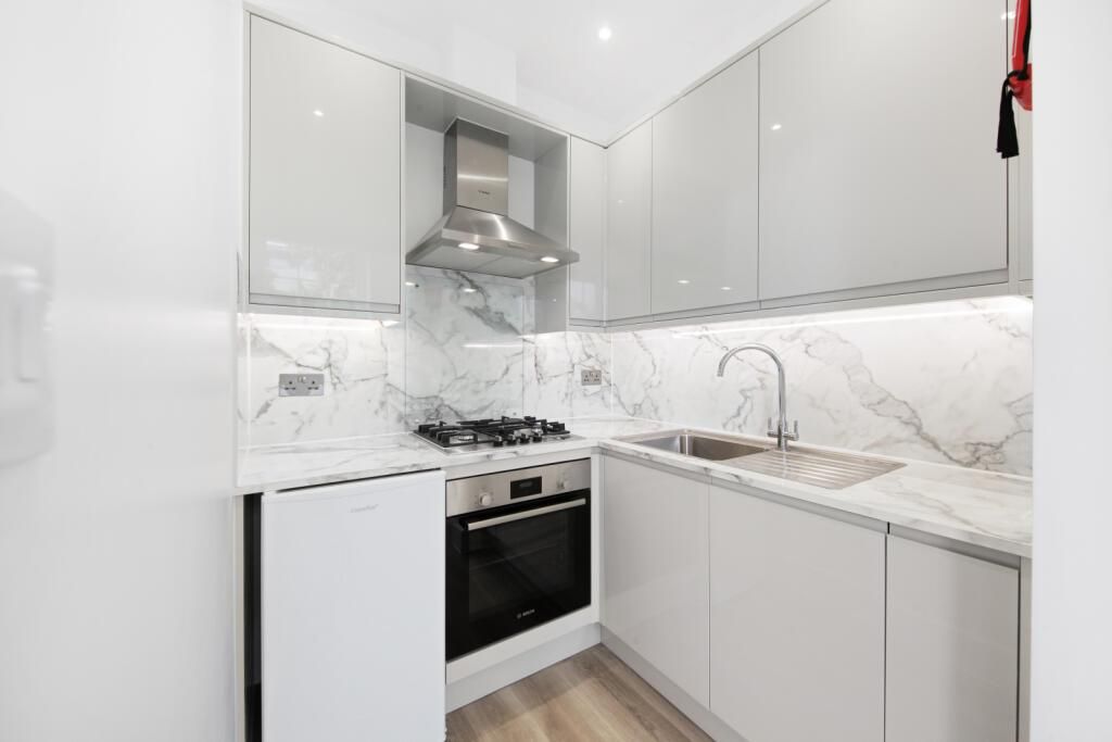 Property photo 2 of 7 2