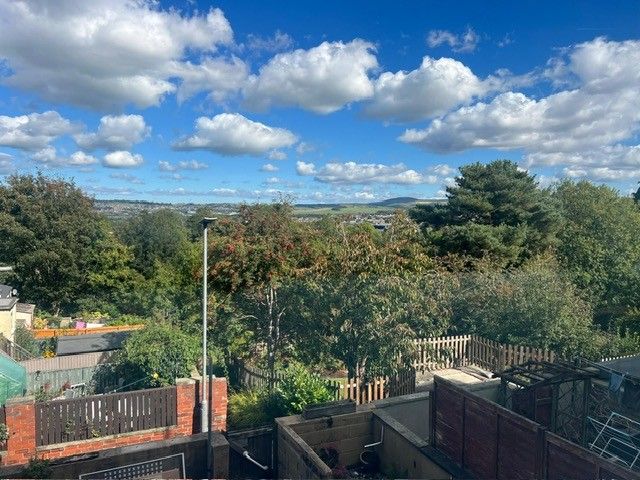 Property photo 2 of 3