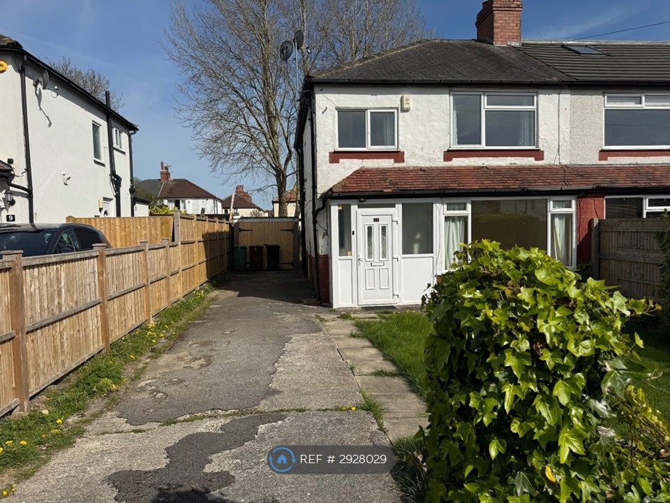 Property photo 2 of 14