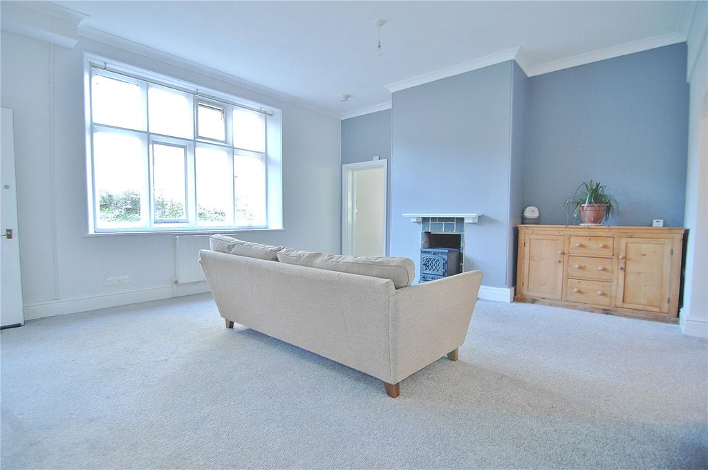 Property photo 2 of 13 Picture No. 38