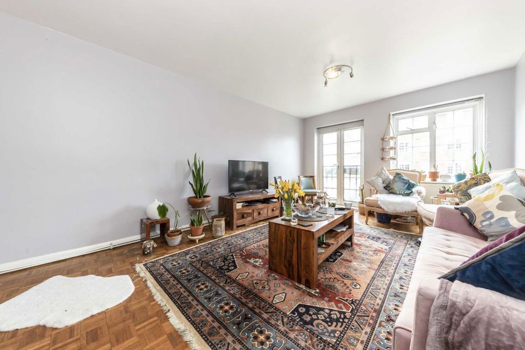 Property photo 2 of 4