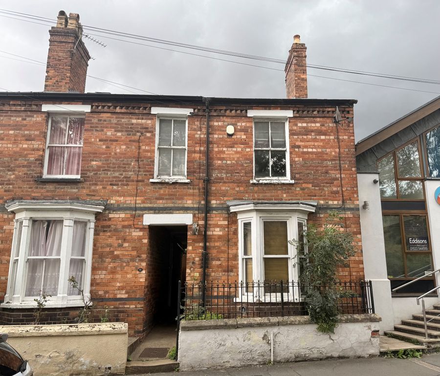 Property photo 1 of 9