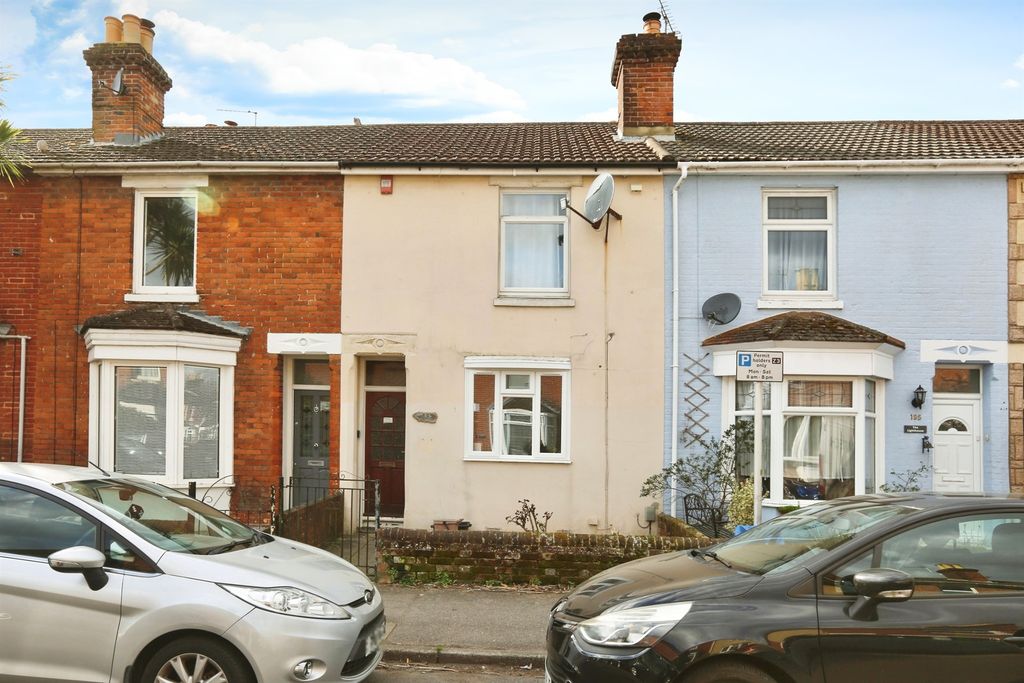 Property photo 1 of 17