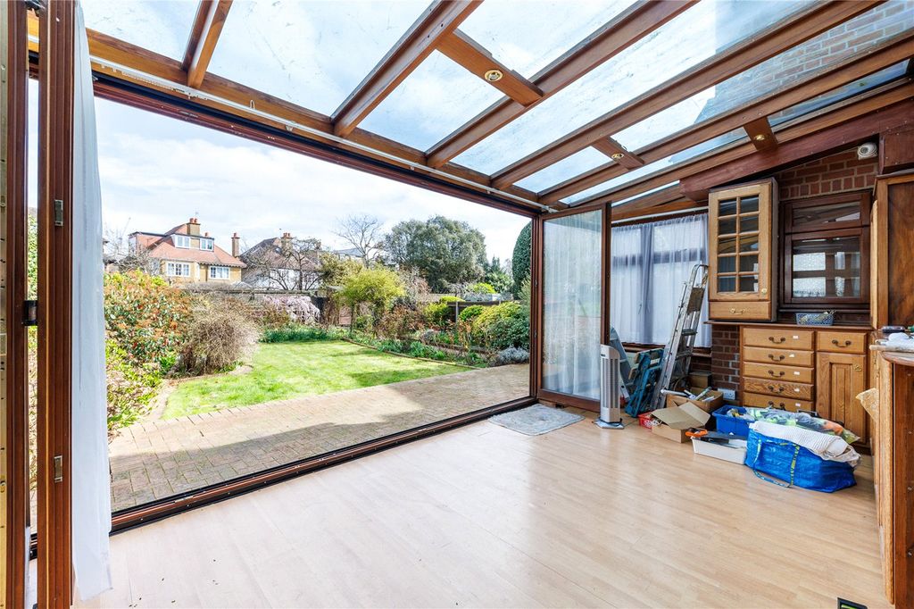 Property photo 3 of 9 Picture No. 11