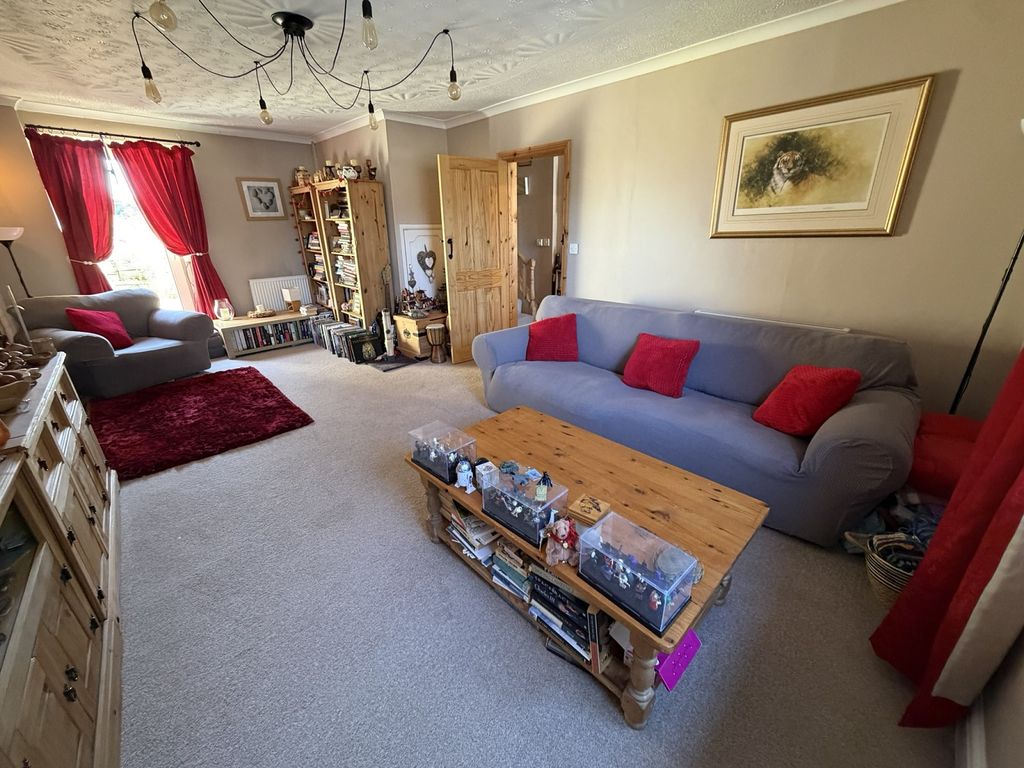 Property photo 3 of 19 Not Specified