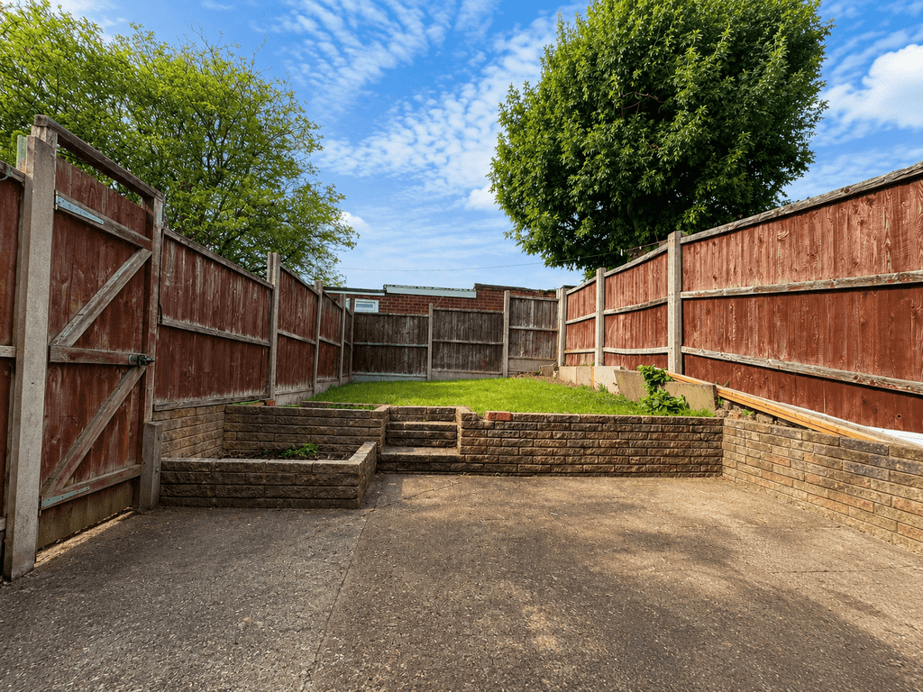 Property photo 2 of 10 Back Garden
