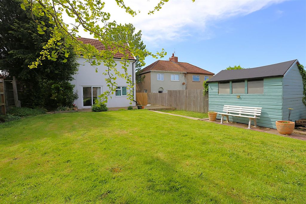 Property photo 1 of 24