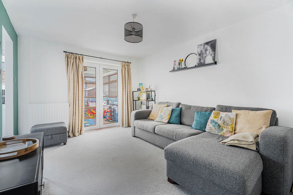 Property photo 2 of 13 Photo 10