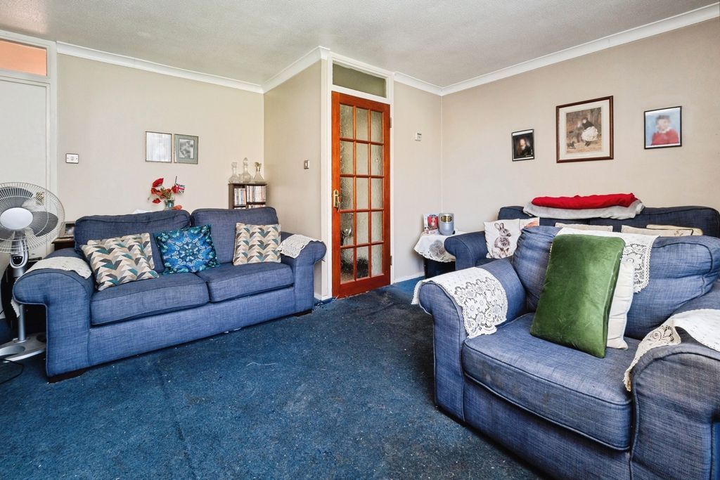 Property photo 2 of 18 Pbox-Img.Jpg