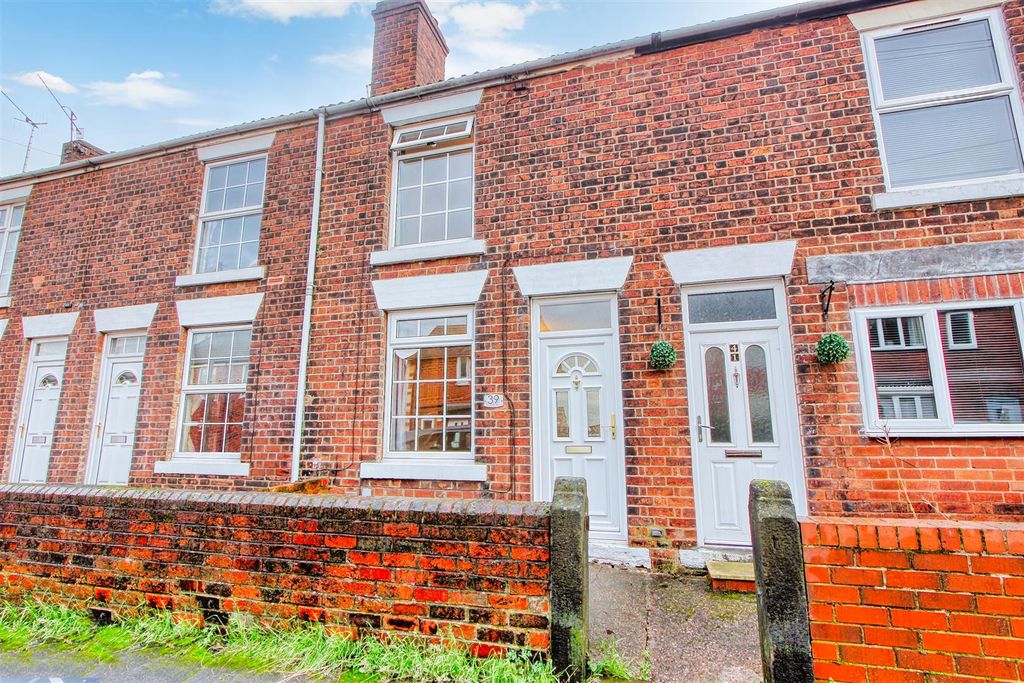 Property photo 1 of 15 Front