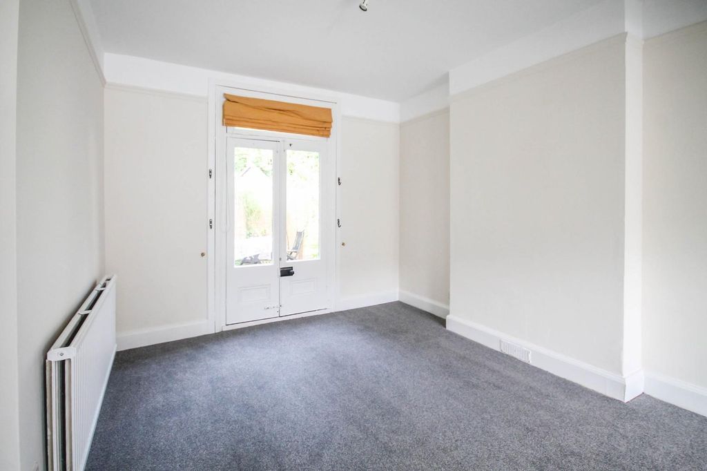 Property photo 3 of 14 Pic-21.Jpg