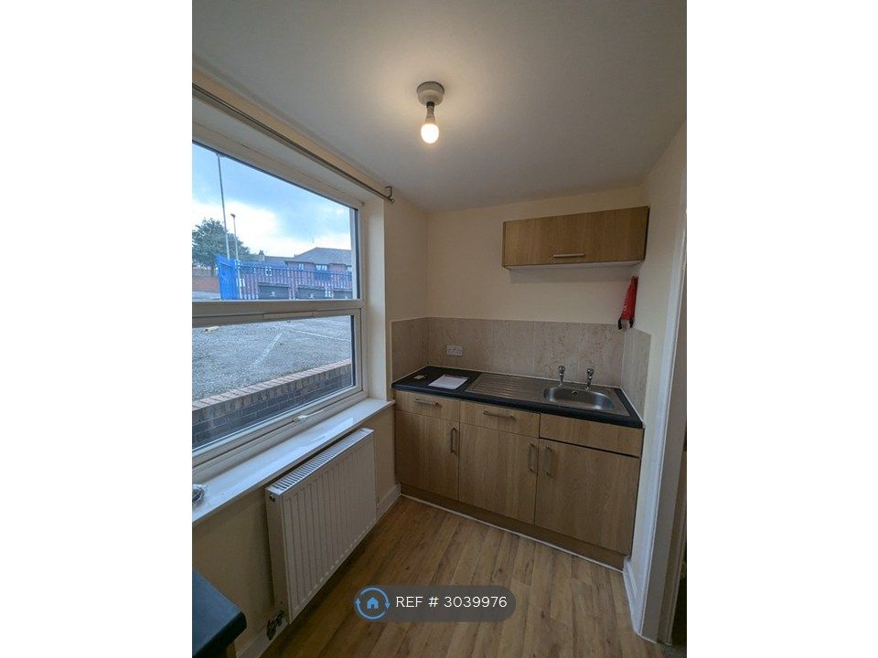 Property photo 3 of 4