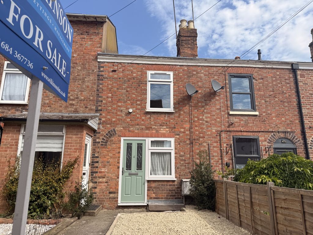 Property photo 1 of 22 3 Bed Terraced House For Sale