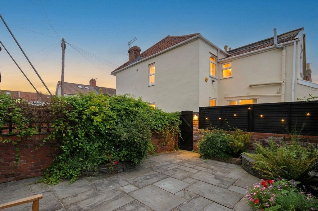 Property photo 3 of 19 Picture No. 41