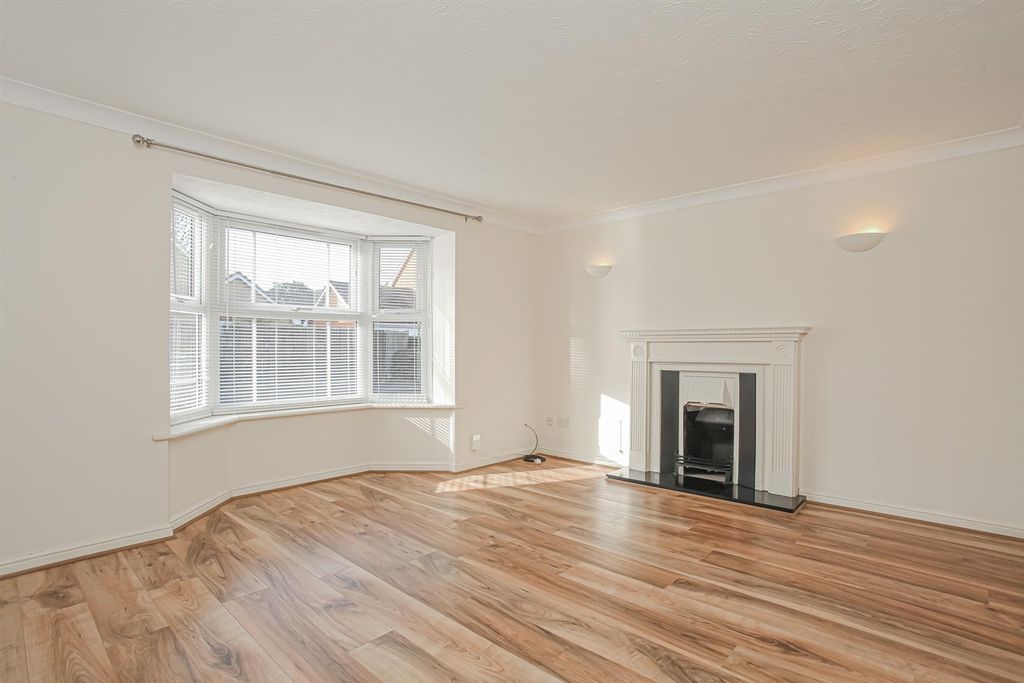 Property photo 2 of 15 Img_1492.Jpg