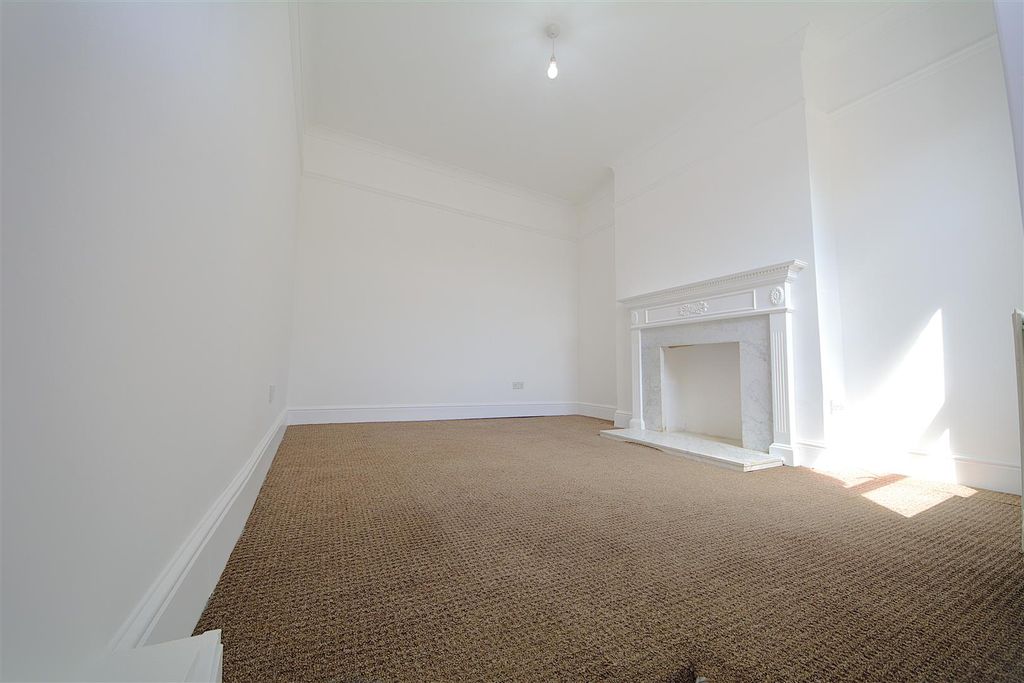 Property photo 2 of 7 B2.Jpg