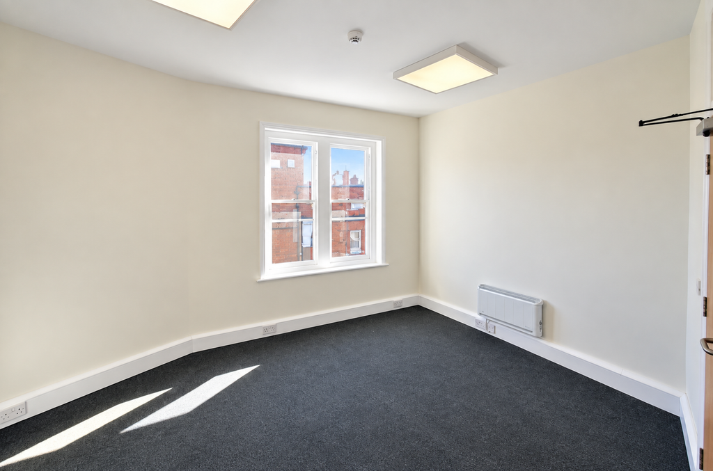 Property photo 3 of 7