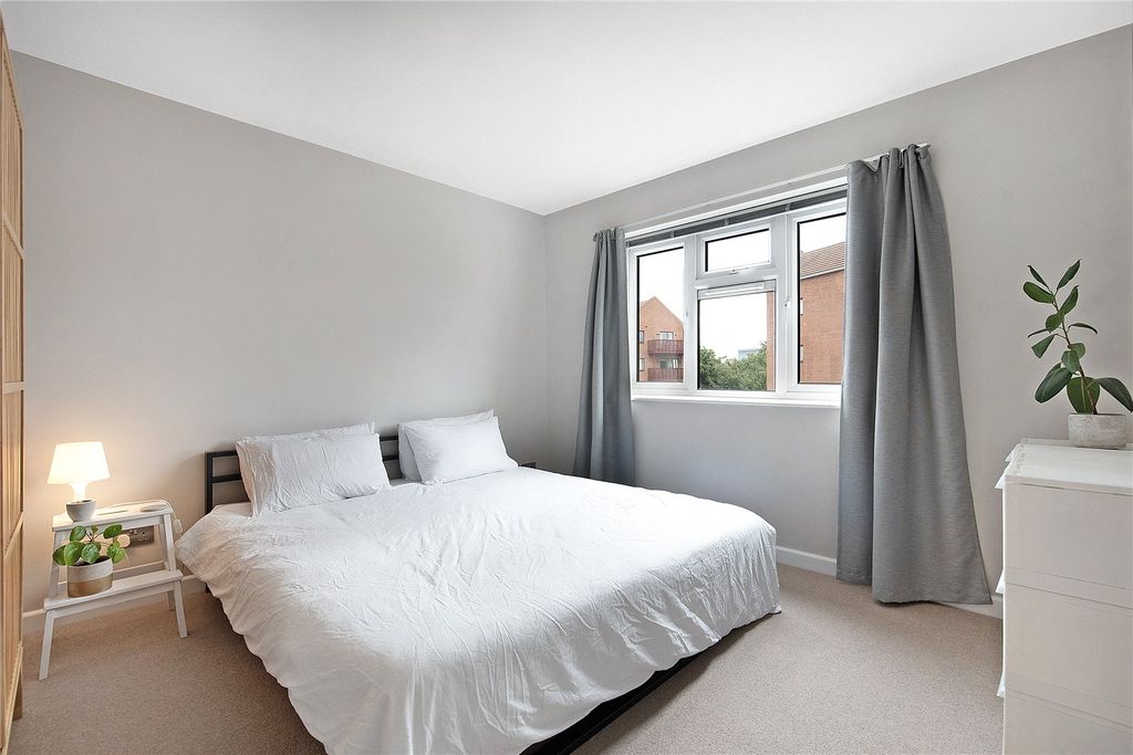 Property photo 3 of 13 Picture No. 28
