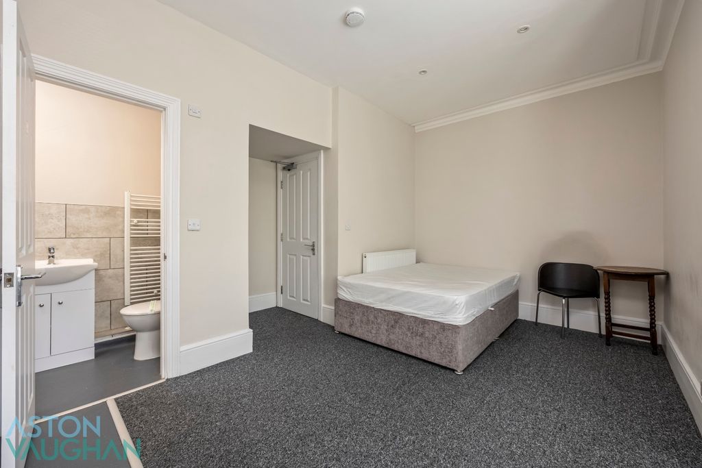 Additional image 7 of 6 bed terraced house to rentRugby Road, Worthing BN11